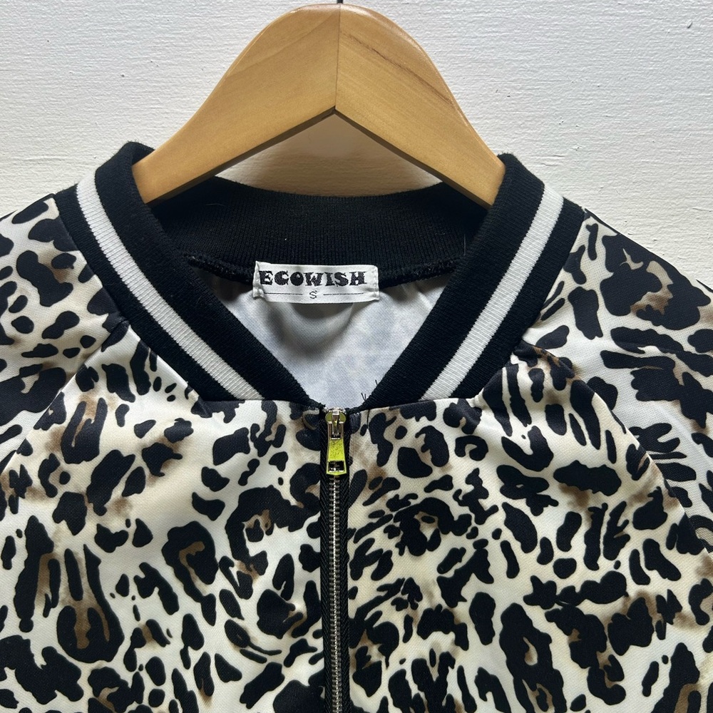 Leopard Print Bomber Jacket - Picture 3 of 3